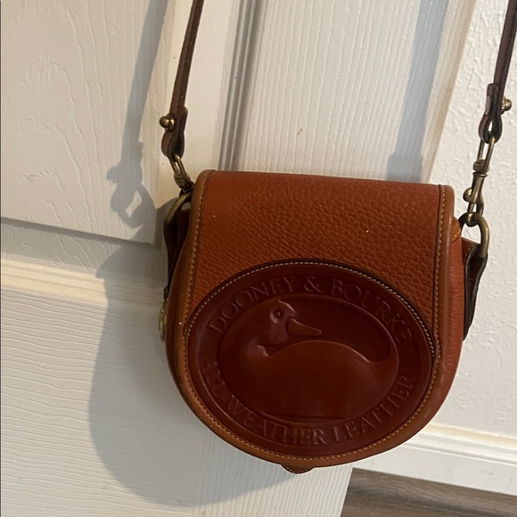 Dooney & Bourke Tan Leather Crossbody Bag - Picture 2 of 16